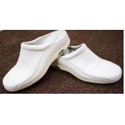 Papucs:37 Növér Fehér