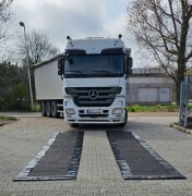 Fertőtlenítő szőnyeg járművek alá 6 m (2db/cs)