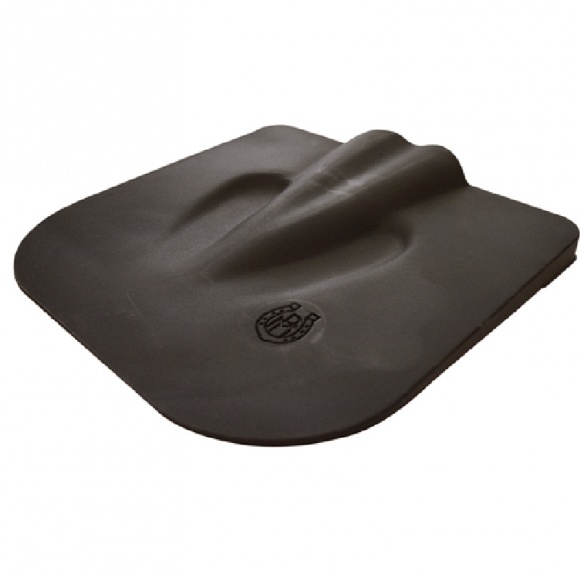 Mustad PM patkóalátét ékalakú fekete S méret