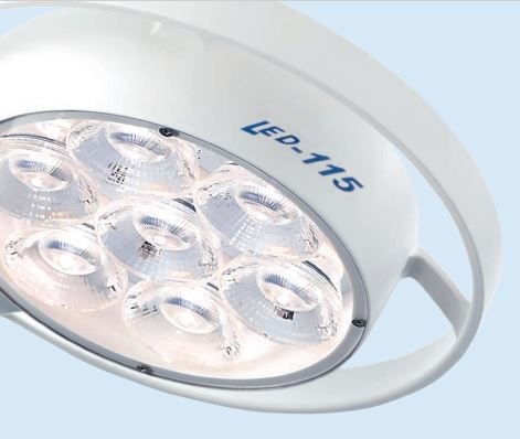 Mach LED 115C falikaros, állítható színhőmérséklet